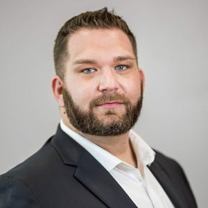 Meet your Posher, Steven